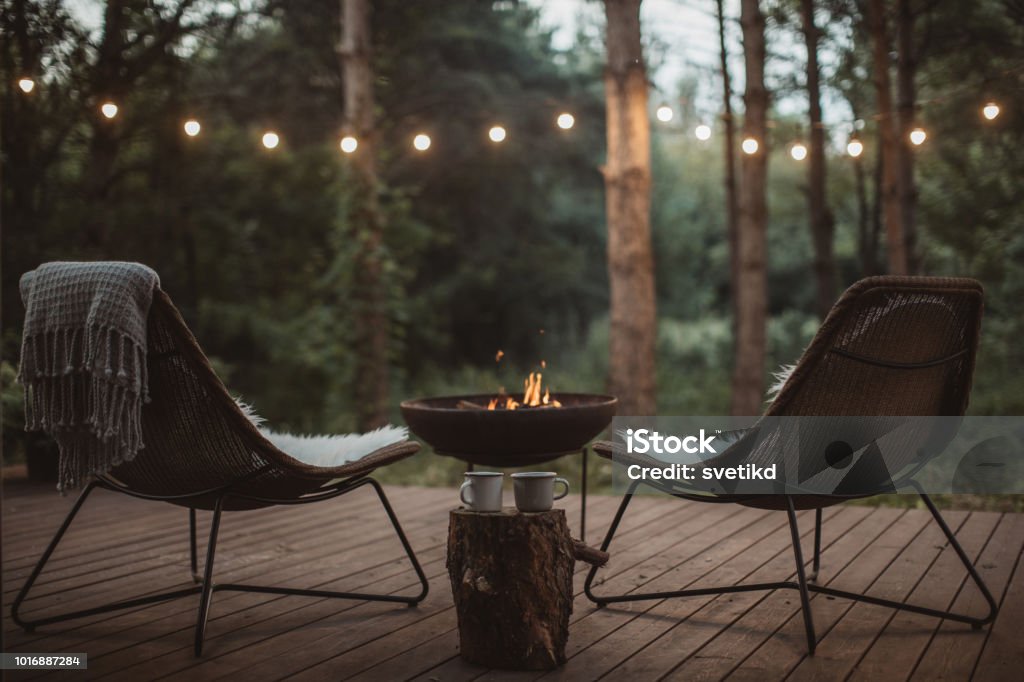 プライベートな星空観賞デッキ